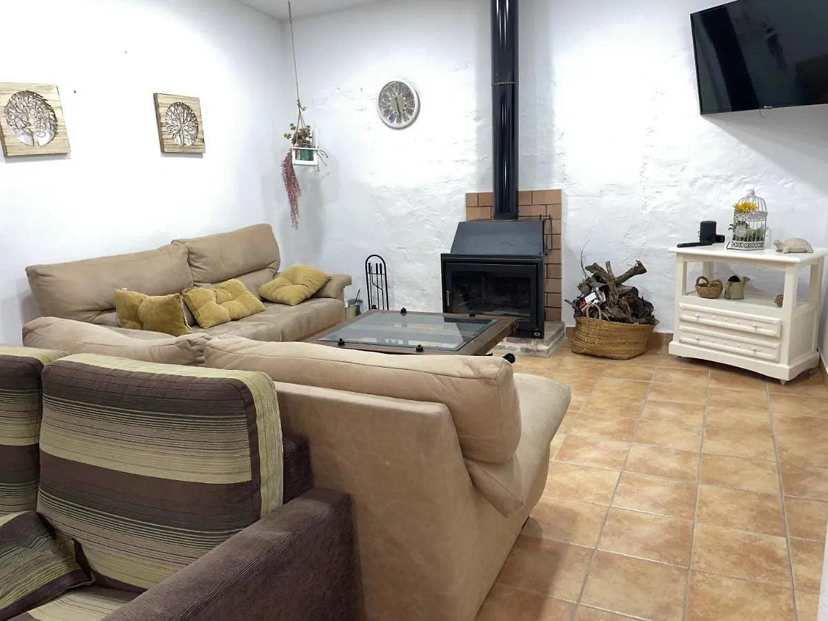 La Casa Del Olivo Villa Ecija 0*,